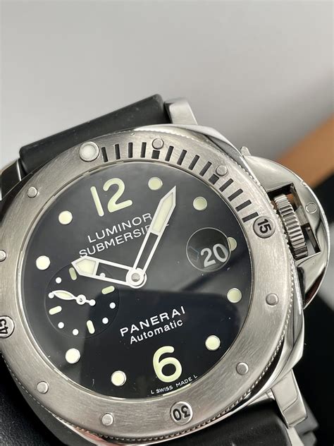 Panerai Luminor Submersible PAM 024.